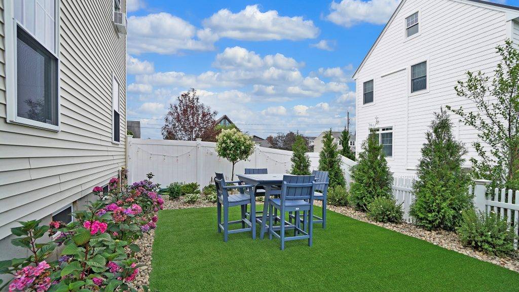 Patio - Turf and Plantings of vacation beach rental by owner in Scarborough, Maine