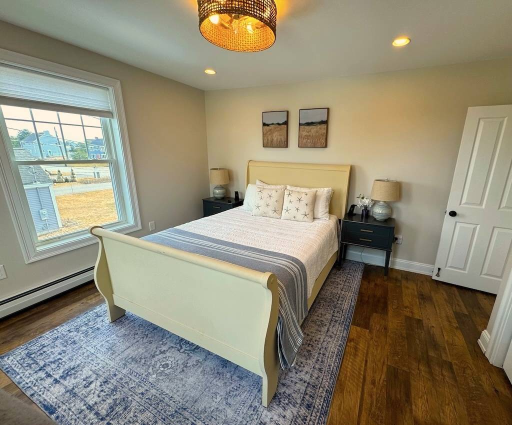 Anchor Bedroom of beach rental by owner in Scarborough, Maine