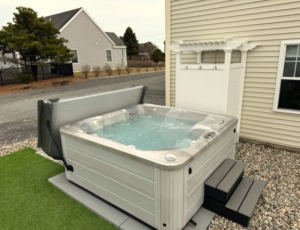 Backyard - Hot Tub Driftaway vacation beach home rental by owner in Scarborough, Maine