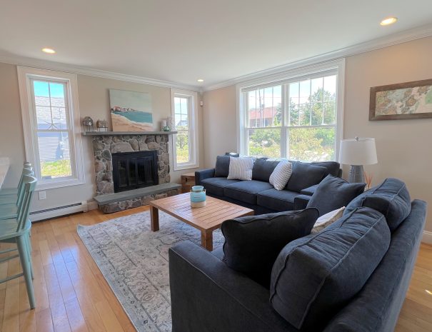 Living Room at Driftaway vacation home beach rental by owner in Scarborough, Maine